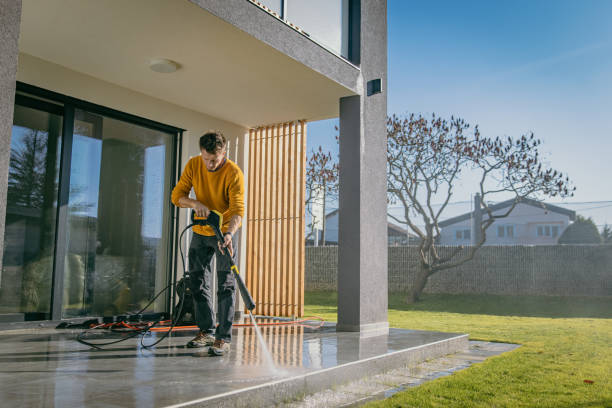 Best Animal Enclosure Cleaning  in Fairdale, PA